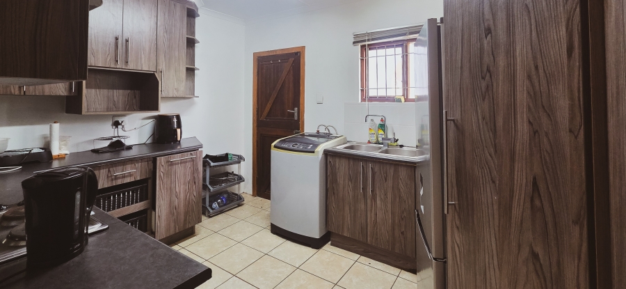 4 Bedroom Property for Sale in Boknesstrand Eastern Cape